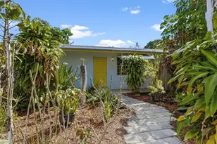 560-564 NE 34th St, Oakland Park, FL 33334 - Photo 15