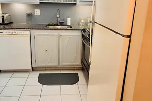 259 S Cypress Rd, Pompano Beach, FL 33060 - Photo 9