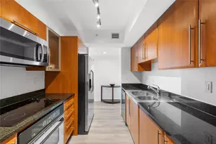 610 W Las Olas Blvd, Fort Lauderdale, FL 33312 - Photo 9