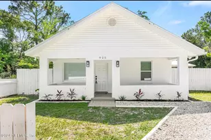 925 S St John St, Saint Augustine, FL 32084 - Photo 1