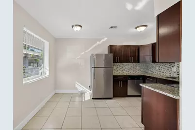 2500 SW 18th Terrace #2, Fort Lauderdale, FL 33315 - Photo 7