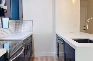 105 NW 28th Way, Fort Lauderdale, FL 33311 - Photo 7