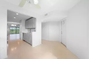 550 SW 137th Ave, Pembroke Pines, FL 33027 - Photo 9