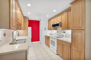 5949 Arbol Dr, Delray Beach, FL 33484 - Photo 9