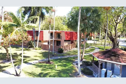 8171 Severn Drive #D, Boca Raton, FL 33433 - Photo 1