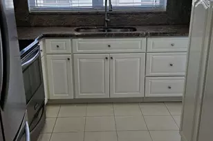 4042 NW 19th St, Fort Lauderdale, FL 33313 - Photo 5