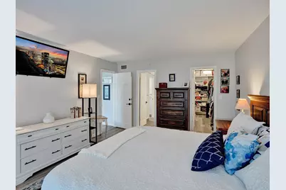 3051 NE 48th Street #205, Fort Lauderdale, FL 33308 - Photo 17