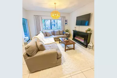 2445 SW 18th Terrace #504, Fort Lauderdale, FL 33315 - Photo 5