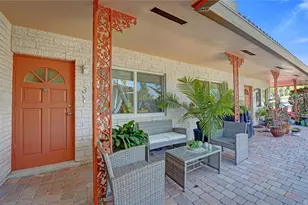 2732 NE 32nd St, Fort Lauderdale, FL 33306 - Photo 3