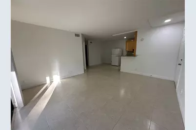 567 Trace Circle #110, Deerfield Beach, FL 33441 - Photo 7