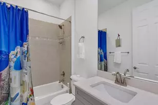 8330 Summer Lake Dr, Vero Beach, FL 32967 - Photo 17