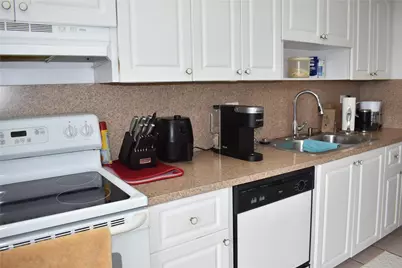 1350 River Reach Drive #401, Fort Lauderdale, FL 33315 - Photo 9