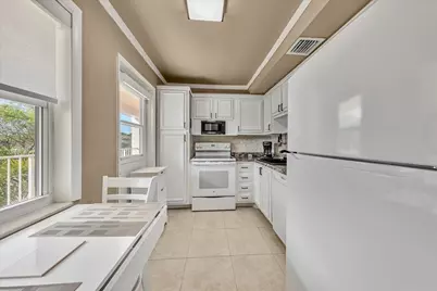 2651 S Course Drive #302, Pompano Beach, FL 33069 - Photo 25