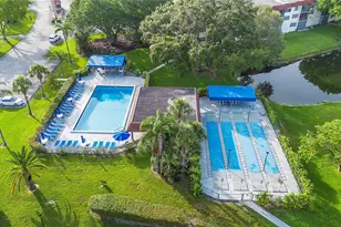 8941 S Hollybrook Blvd, Pembroke Pines, FL 33025 - Photo 11