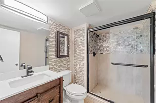 8941 S Hollybrook Blvd, Pembroke Pines, FL 33025 - Photo 9