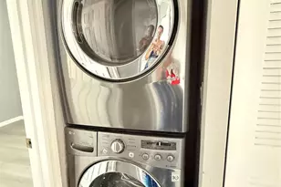 2851 W Prospect Rd, Tamarac, FL 33309 - Photo 13