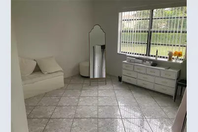 6269 Woodbury Road, Boca Raton, FL 33433 - Photo 5