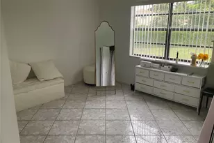 6269 Woodbury Rd, Boca Raton, FL 33433 - Photo 5