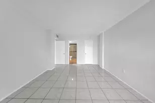 4156 Inverrary Dr, Lauderhill, FL 33319 - Photo 9