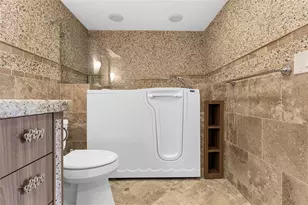 417 Richmond C, Deerfield Beach, FL 33442 - Photo 19