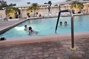 2260 NE 67th St, Fort Lauderdale, FL 33308 - Photo 15