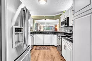 9587 Weldon Cir, Tamarac, FL 33321 - Photo 3