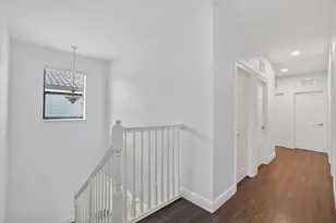 8751 NW 102nd Pl, Doral, FL 33178 - Photo 25