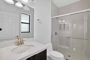 8751 NW 102nd Pl, Doral, FL 33178 - Photo 49