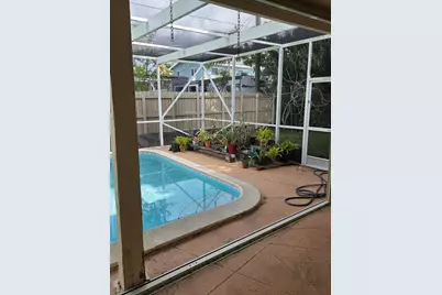 3948 NW 39 Avenue, Lauderdale Lakes, FL 33309 - Photo 23