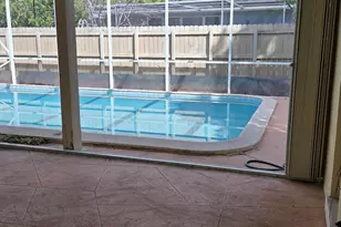 3948 NW 39th Ave, Lauderdale Lakes, FL 33309 - Photo 13