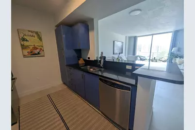 18800 NE 29th Avenue, Miami, FL 33180 - Photo 9