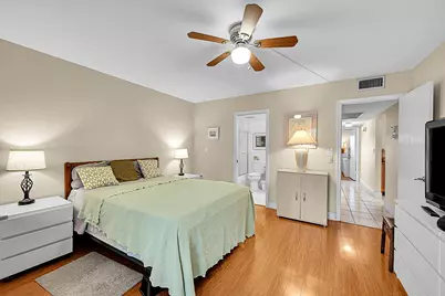 2102 Lucaya Bend #D2, Coconut Creek, FL 33066 - Photo 5