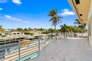 2671 NE 22nd Ct, Pompano Beach, FL 33062 - Photo 25