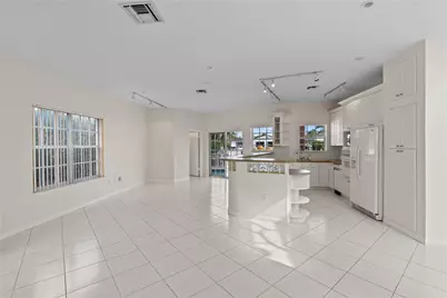 2671 NE 22nd Court, Pompano Beach, FL 33062 - Photo 15