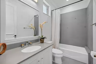 2614 Castilla Isle, Fort Lauderdale, FL 33301 - Photo 49