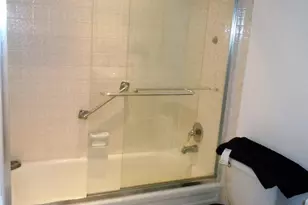 2851 NE 183rd St, Aventura, FL 33160 - Photo 5