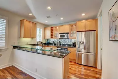 306 E Mallory Circle, Delray Beach, FL 33483 - Photo 5