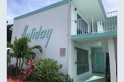 3212 NE 7th Place #9, Pompano Beach, FL 33062 - Photo 1