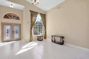 18435 NW 10th St, Pembroke Pines, FL 33029 - Photo 3