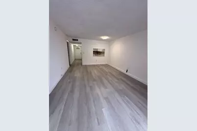 10000 NW 80th Court #2341, Hialeah Gardens, FL 33016 - Photo 9