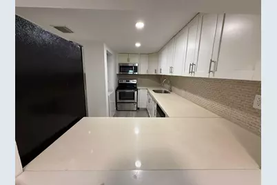 10000 NW 80th Court #2341, Hialeah Gardens, FL 33016 - Photo 5