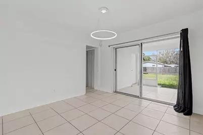 6821-6825 NW 11th Place #6825, Plantation, FL 33313 - Photo 17