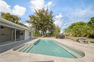 16770 Lakeview Ct, Weston, FL 33326 - Photo 29