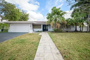 16770 Lakeview Ct, Weston, FL 33326 - Photo 1
