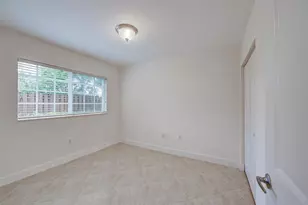 410 SW 15th St, Pompano Beach, FL 33060 - Photo 5