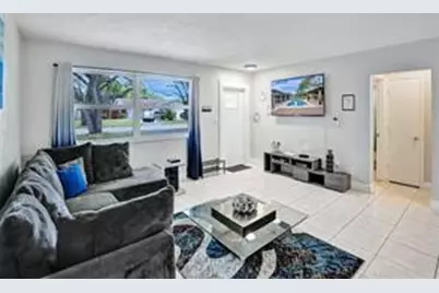 545 NW 46th Avenue, Plantation, FL 33317 - Photo 13