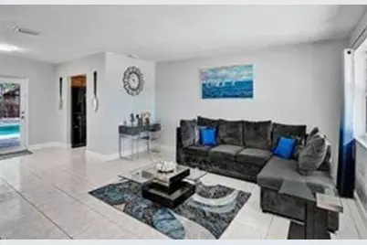 545 NW 46th Avenue, Plantation, FL 33317 - Photo 11