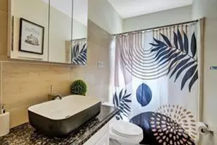 545 NW 46th Ave, Plantation, FL 33317 - Photo 7