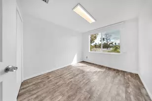 1853 SW 17th St, Miami, FL 33145 - Photo 9