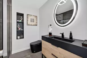 2720 NE 59th St, Fort Lauderdale, FL 33308 - Photo 17